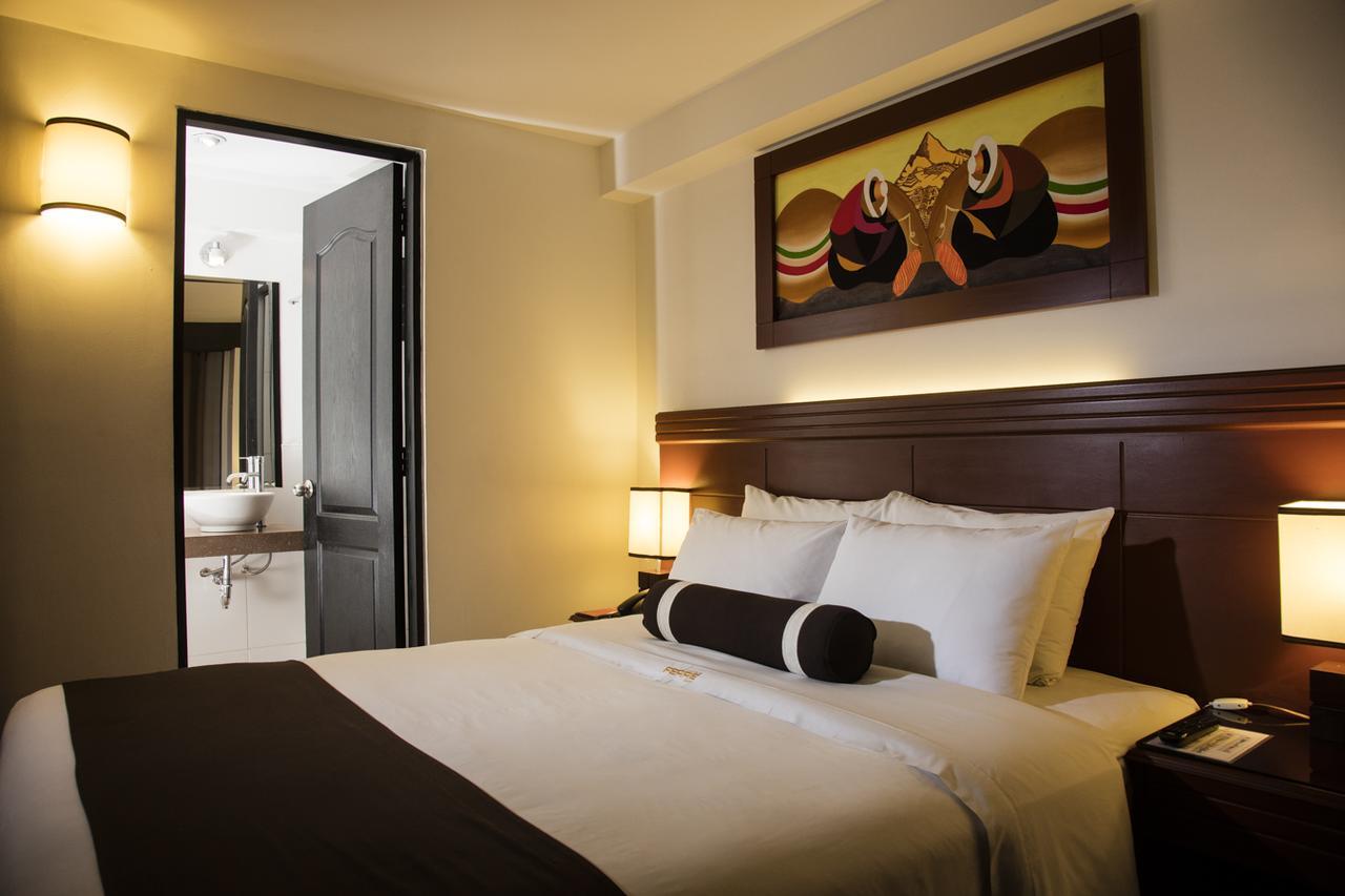 Hotel Ferre クスコ エクステリア 写真
